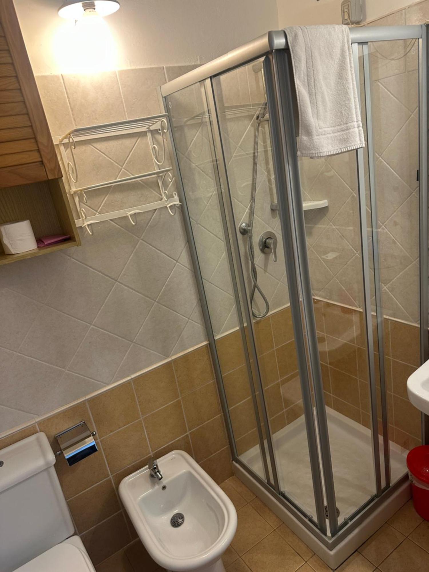 ריומאג'ורה Dreamingrooms מראה חיצוני תמונה