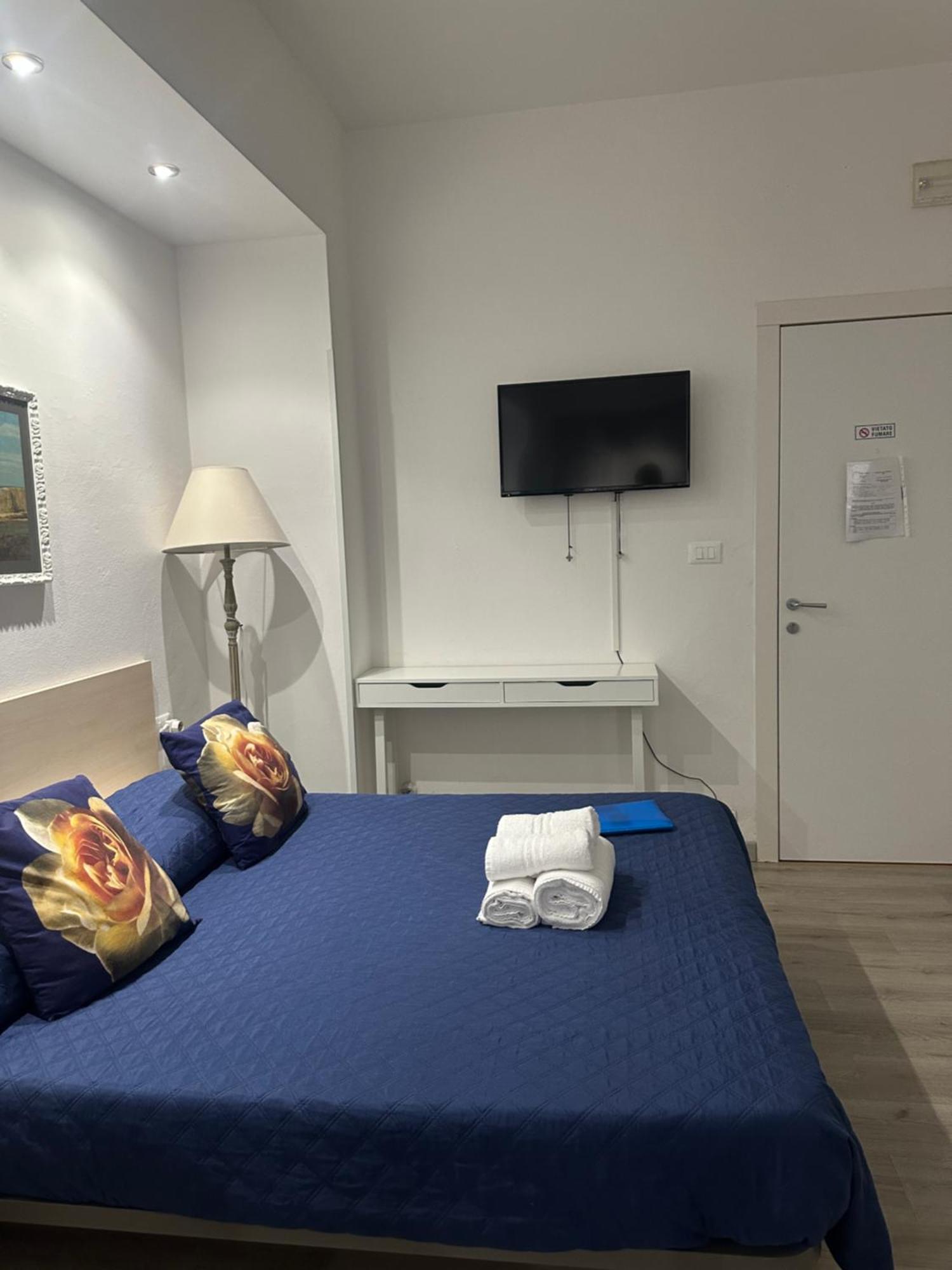 ריומאג'ורה Dreamingrooms מראה חיצוני תמונה